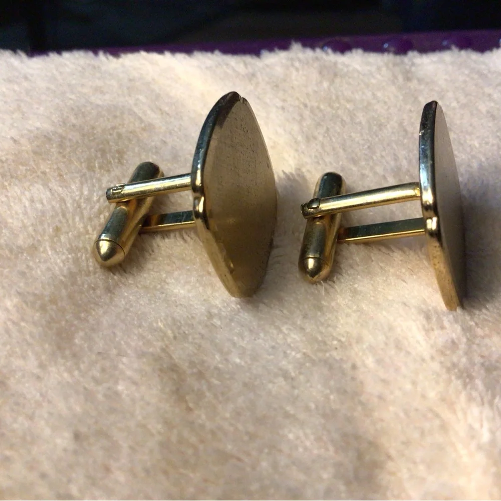 Men's Gold-Tone Square Cufflinks - Polished Brushed Finish